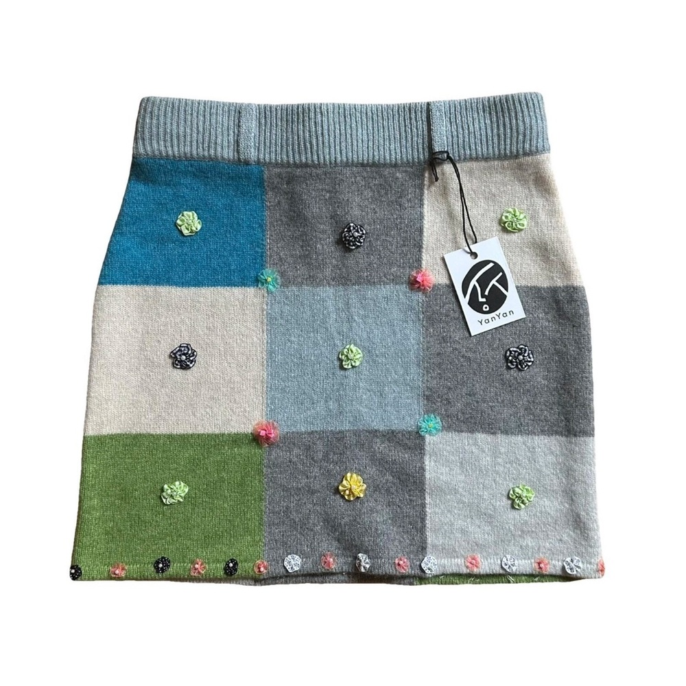 Yanyan embellished check Knit Skirt NWT